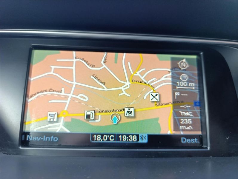 Audi A4 1,8 TFSi Quattro Navi Tempomat - fotka 17 z 34