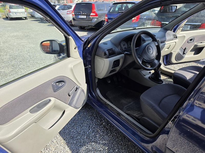 Renault Thalia 1.4 i  - fotka 13 z 22