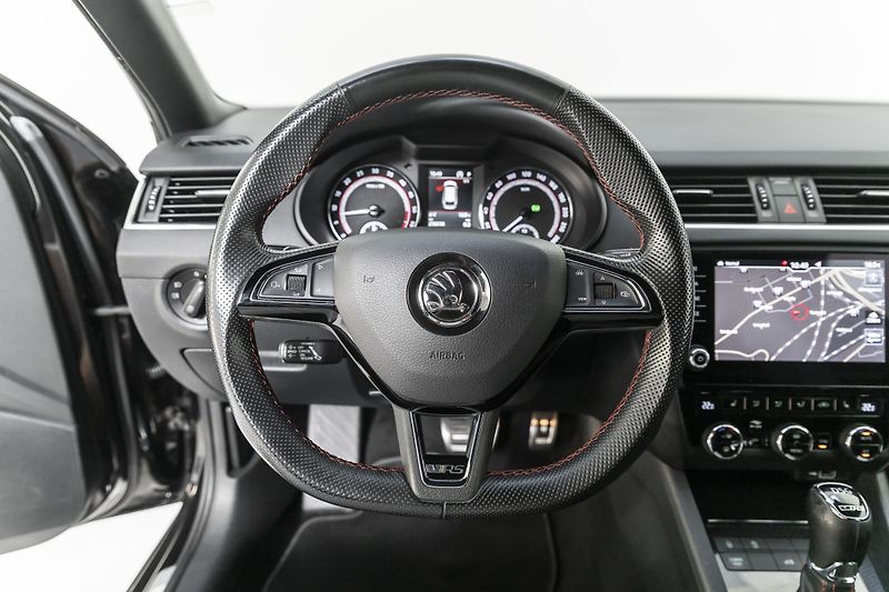 Škoda Octavia RS, rozvody*DSG*tažné - fotka 7 z 38