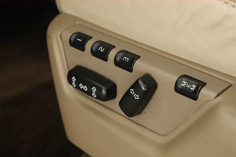 Volvo XC90 (2010) D5, 4X4, Automat, Kůže - fotka 10 z 21