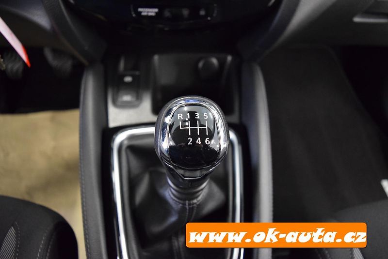 Nissan Qashqai 1.5 DCI ACENTA 74 000 KM-DPH - fotka 33 z 45