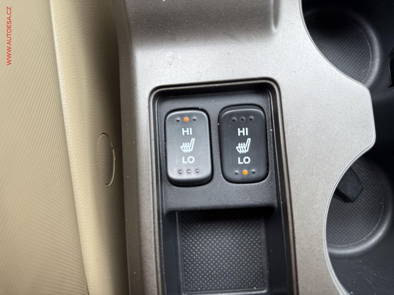 Honda CR-V (2008) 2.2i-CTDi 4x4, ČR, Xenon - fotka 17 z 19