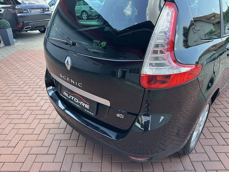 Renault Scénic (2014) 1.5dCi  Navi Digi Klima Bose - fotka 39 z 50