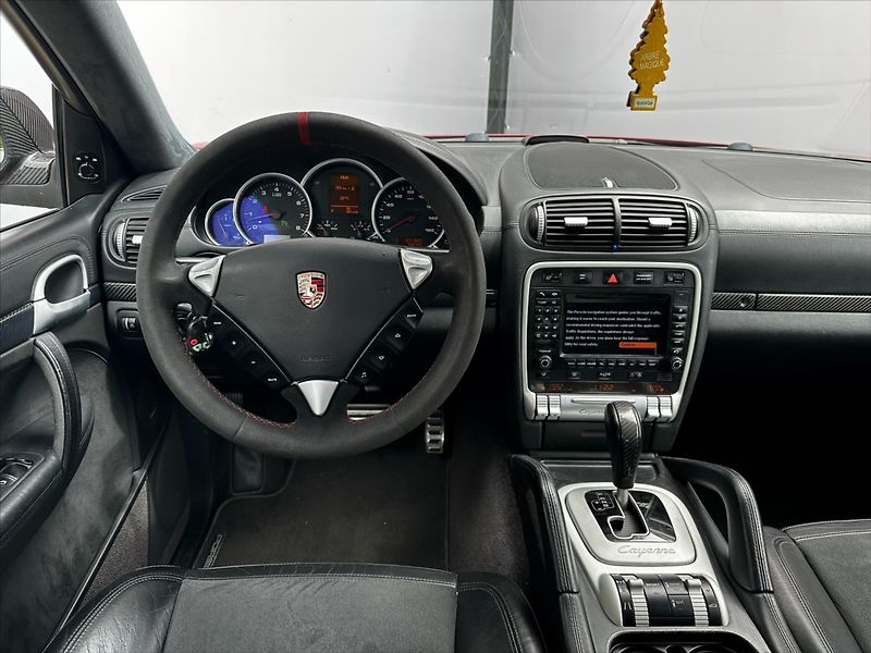 Porsche Cayenne 4,8 GTS 405 hp - fotka 18 z 46