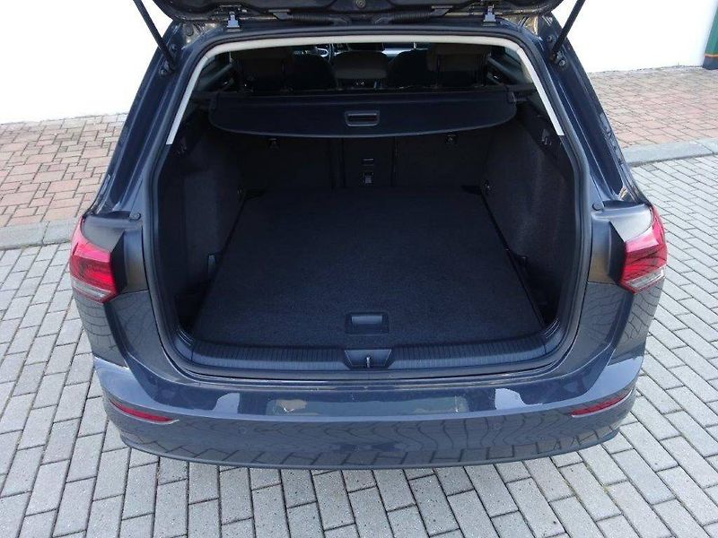 Volkswagen Golf Variant (2022) 1,5TSi/ 96kW Life - fotka 20 z 26