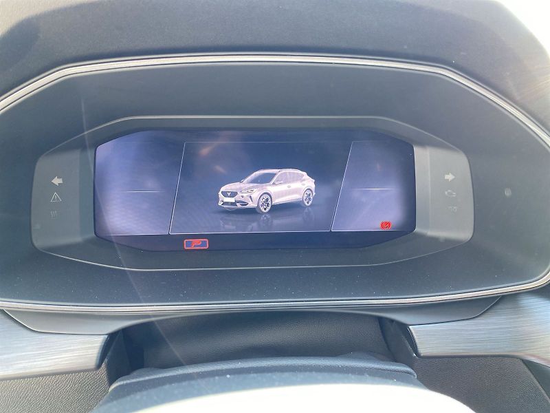 Cupra Formentor (2024) 1.5 TSI DSG - fotka 10 z 35