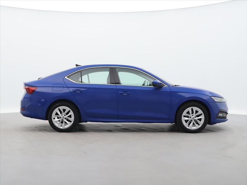 Škoda Octavia 2,0 TDI Style CZ 1.Maj. DPH - fotka 8 z 18