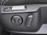 Volkswagen Passat 2,0 TDI 140kW CZ R-line DPH - náhled 15