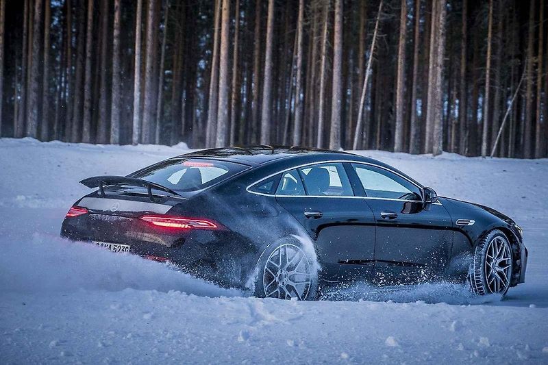 Pirelli je samozřejmě sponzorem mnoha sportovních akcí