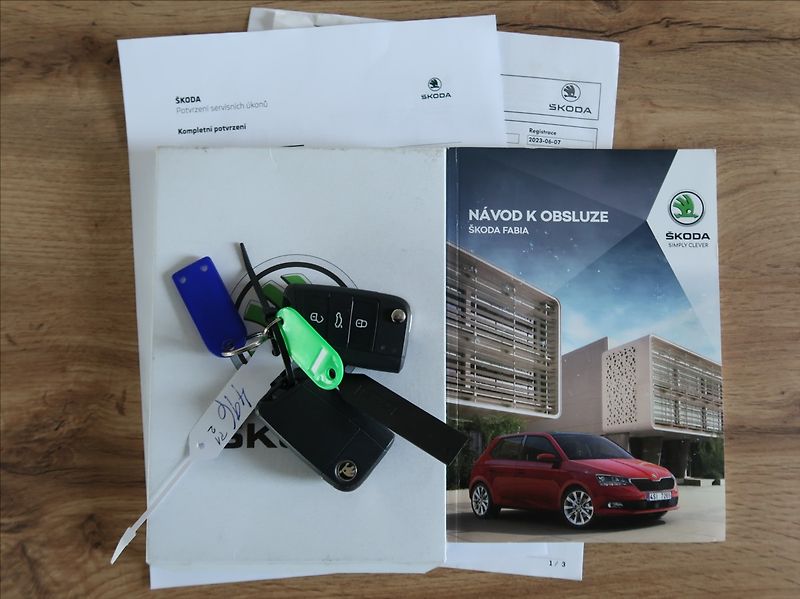 Škoda Fabia 1,0 TSi,70kW,1majČR,Serv.k,DPH - fotka 23 z 25