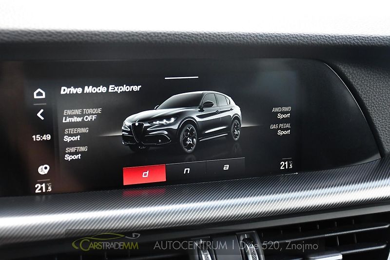 Alfa Romeo Stelvio 2.0T 16V 206kW VELOCE AT8 Q4 - fotka 39 z 50