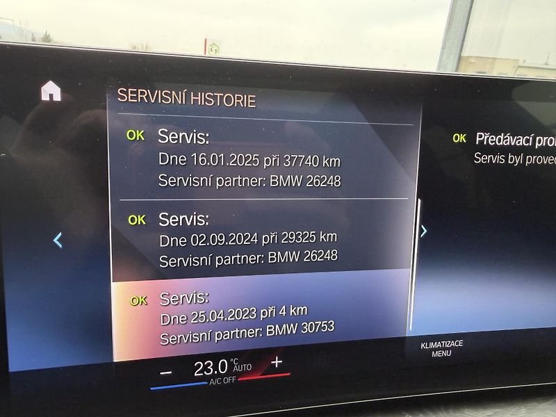 BMW Řada 3 (2023) M340i 275kW XDRIVE HUD PANORAM - fotka 51 z 53