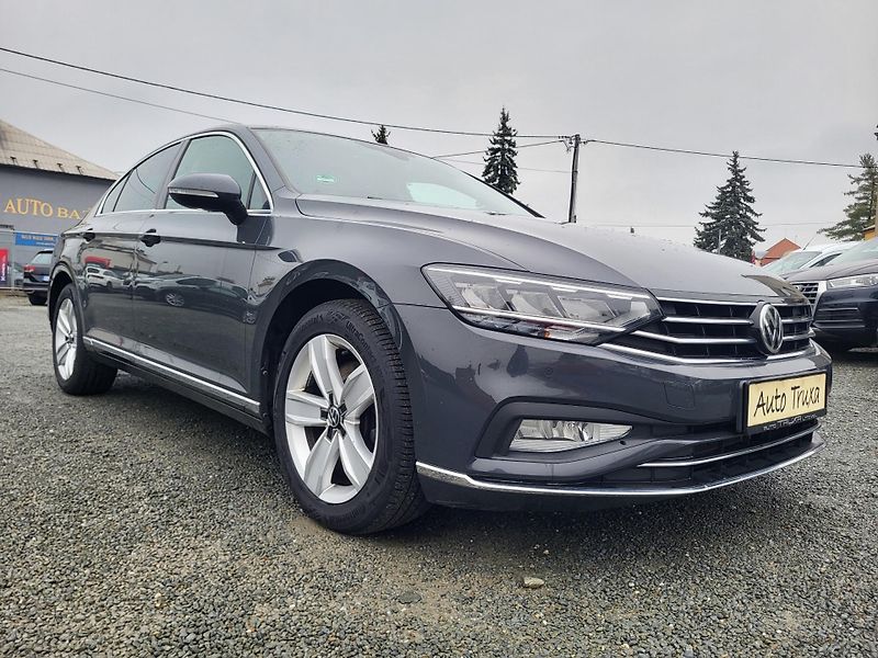 Volkswagen Passat SEDAN 2.0 TDi ELEGANCE *ČR - fotka 27 z 46