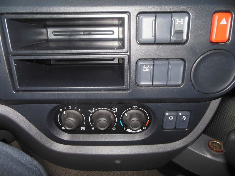 DAF XF 106.510 SSC, MANUELL, RETARDER - fotka 21 z 26