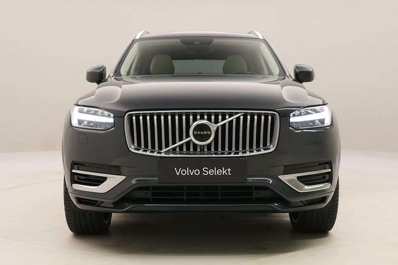 Volvo XC90 T8 AWD RECHARGE REZERVACE - fotka 16 z 58