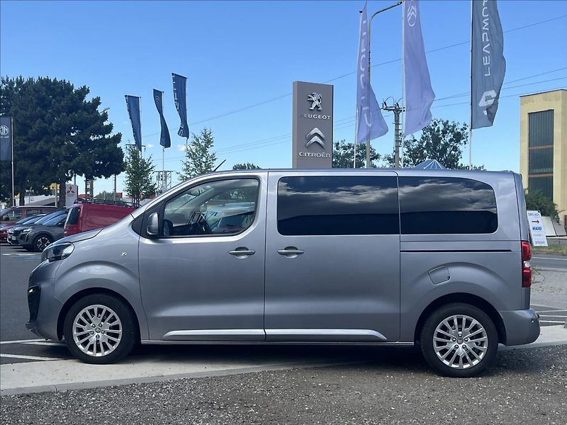 Peugeot Traveller 2,0 BlHDi  StandardActive AT C - fotka 8 z 22