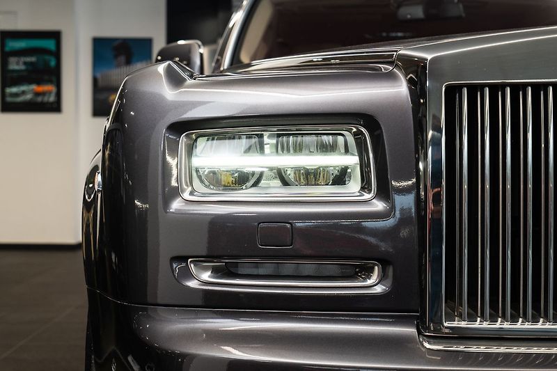 Rolls-Royce Phantom 360/Vyhřívaná sedadla - fotka 27 z 29