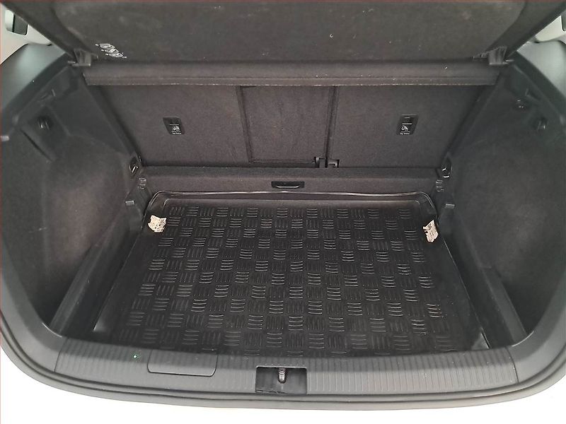 Volkswagen Golf Sportsvan (2015) 1.2 TSI, Xenony, Tempomat - fotka 13 z 18