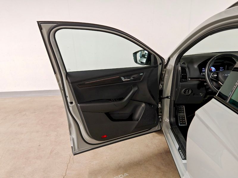 Škoda Karoq (2025) 1.5 TSI 110 kW DSG Sportline - fotka 21 z 32