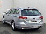 Volkswagen Passat (2016) 1.6 TDi, DSG, navi, AC - náhled 6
