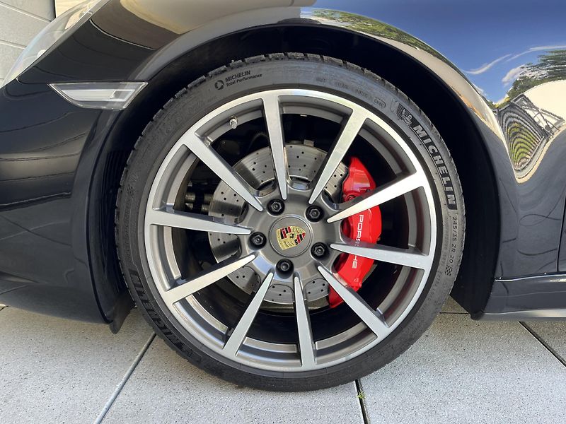 Porsche 911 Targa 4S 991.2 309 kW - fotka 31 z 31