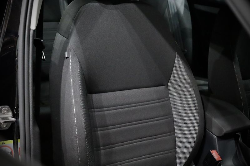 Škoda Octavia 3 FL Combi 1.4 TSI 110 kW DSG - fotka 16 z 31