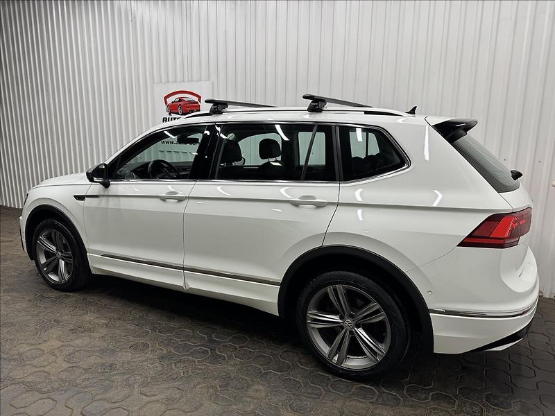 Volkswagen Tiguan Allspace R-LINE 140kW 4M HUD DCC LED - fotka 5 z 52