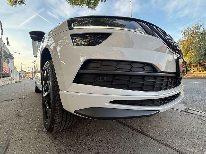 Škoda Karoq 2.0TDI.Sportline.MAN6.TAŽNÉ.ZÁ - fotka 14 z 55