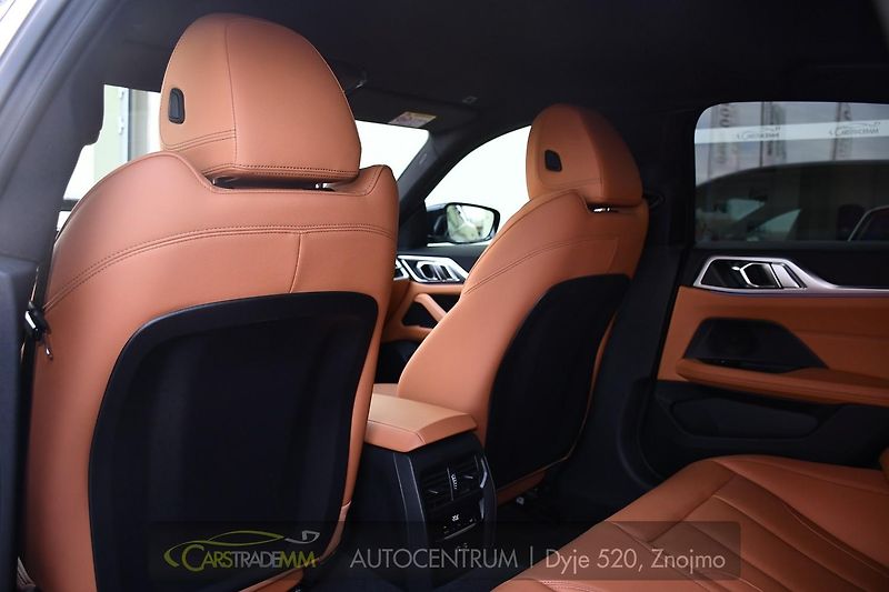 BMW Řada 4 420d xDrive M-SPORT ČR 1.MAJ - fotka 12 z 59