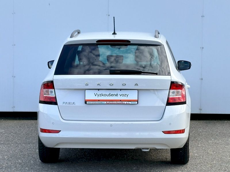 Škoda Fabia (2022) Combi 1.0 TSI / 70 kW / AMBITI - fotka 17 z 26
