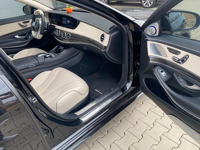 Mercedes-Benz Třídy S (2017) S63AMG MAX VÝBAVA-PLNÝ SERVIS - fotka 12 z 17