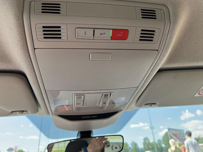 Škoda Fabia 1.0 MPi Ambition Plus 59 kW - fotka 28 z 34