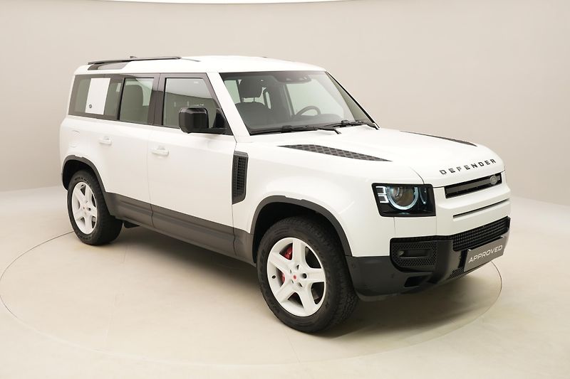 Land Rover Defender 110 D250 SE AWD AUT CZ - fotka 16 z 49
