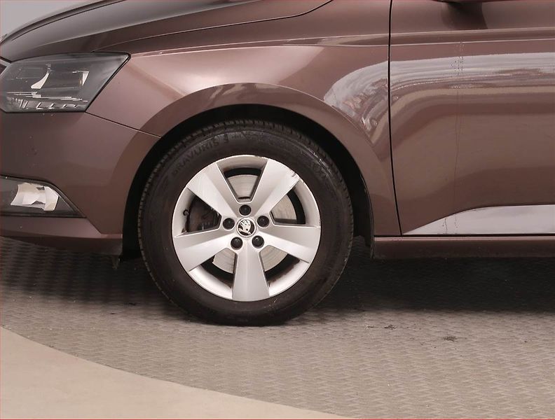 Škoda Fabia (2015) Style 1.2 TSI, Tempomat - fotka 12 z 13