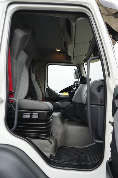 Renault Trucks D (2023) 250 / ACC / E 6 / FIRANKA + WI - fotka 8 z 45
