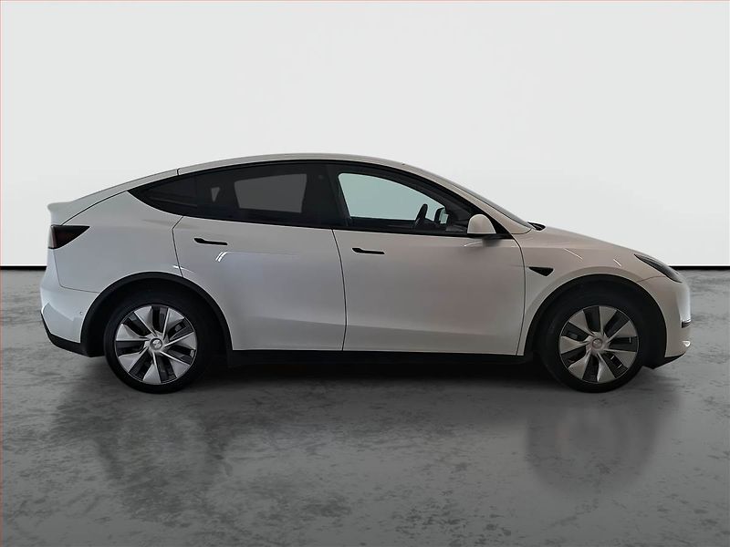 Tesla Model Y (2022) Long Range AWD 79kWh, SoH 93% - fotka 6 z 25