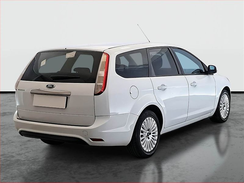 Ford Focus (2009) 1.6 16V, po STK, oblíbený vůz - fotka 5 z 18