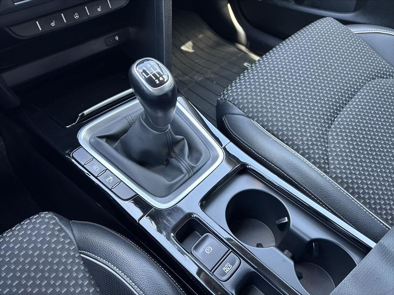 Kia XCeed 1,5 TGDi TOP ZÁRUKA KAMERA NAV - fotka 30 z 43
