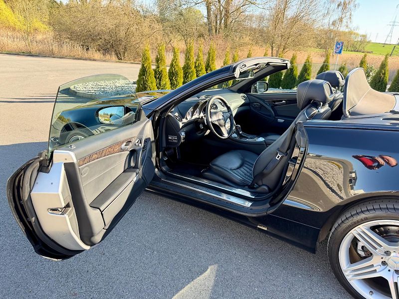 Mercedes-Benz SL (2009) 350, Euro 4, Kabrio - fotka 9 z 22