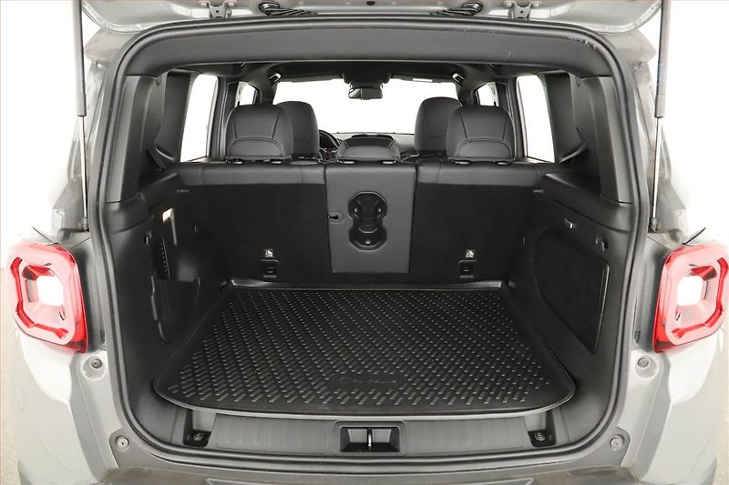 Volkswagen ID.3 (2020) 1st (62 kWh), SoH 89% - fotka 26 z 28
