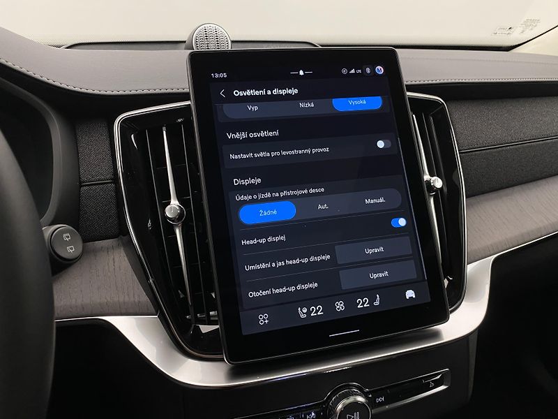 Volvo XC90 (2026) T8 AWD Plug-in BRIGHT ULTRA - fotka 60 z 75