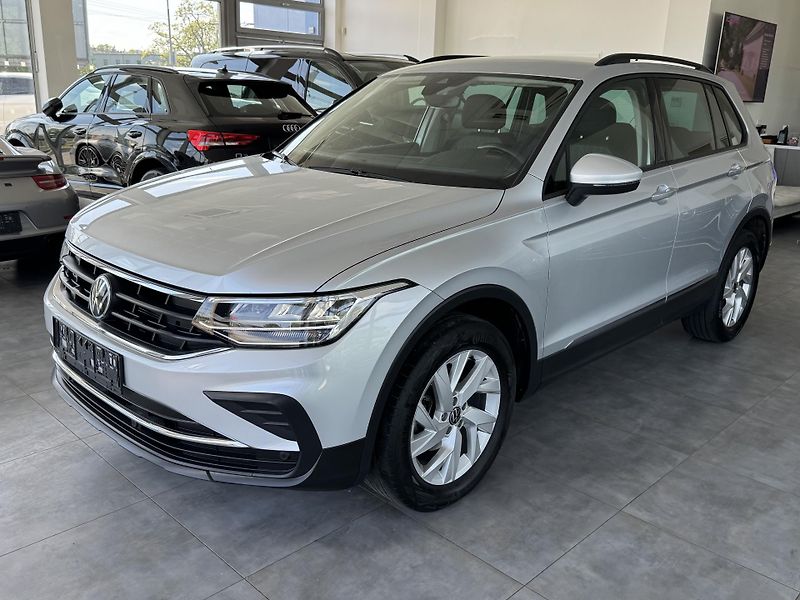 Volkswagen Tiguan (2023) 2,0TDi DSG REZERVACE - fotka 3 z 38