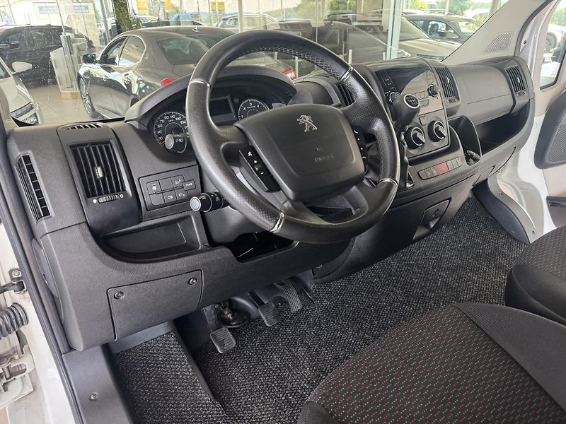 Peugeot Boxer 2,0HDI*Klima*Tempomat - fotka 9 z 29