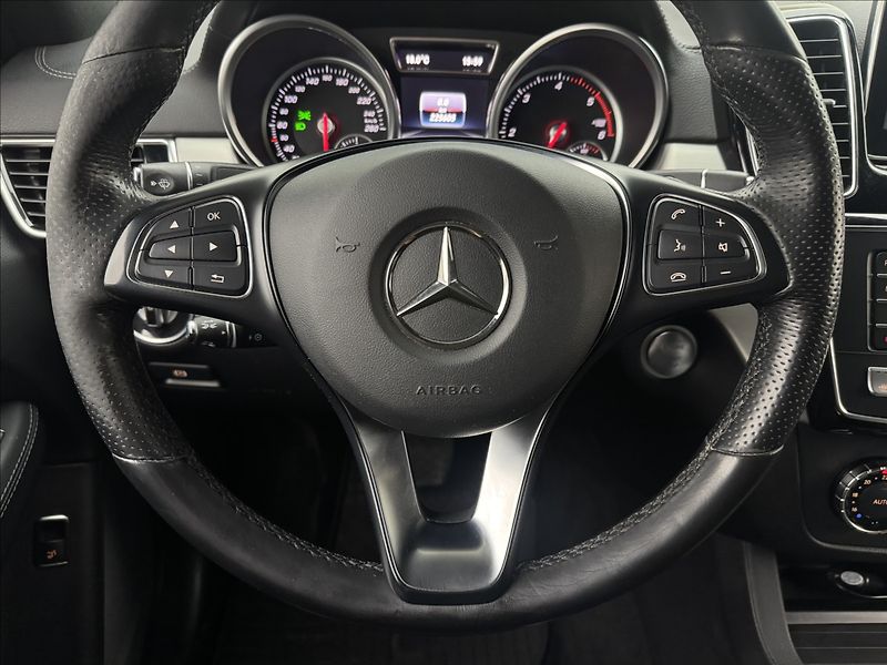 Mercedes-Benz GLE 3,0 350d AMG COUPE LED DPH ČR - fotka 9 z 43