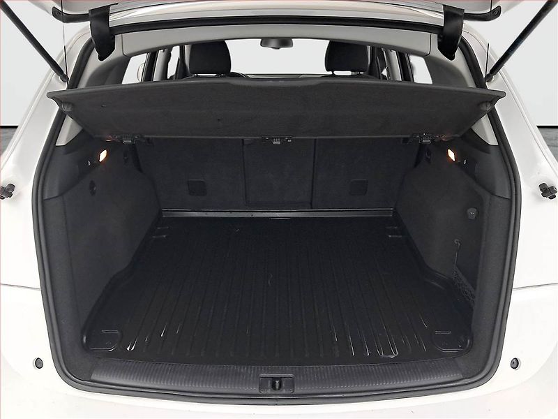 Audi Q5 (2014) 2.0 TDI, 4X4, Automat - fotka 14 z 19