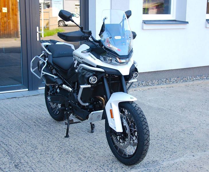 CFMOTO 800 MT (2026) 800MT - ES Explore WHITE - fotka 9 z 25