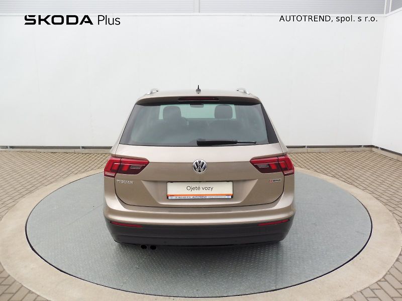 Volkswagen Tiguan (2019) Maraton Edition 2,0 TSI 140kW - fotka 23 z 26