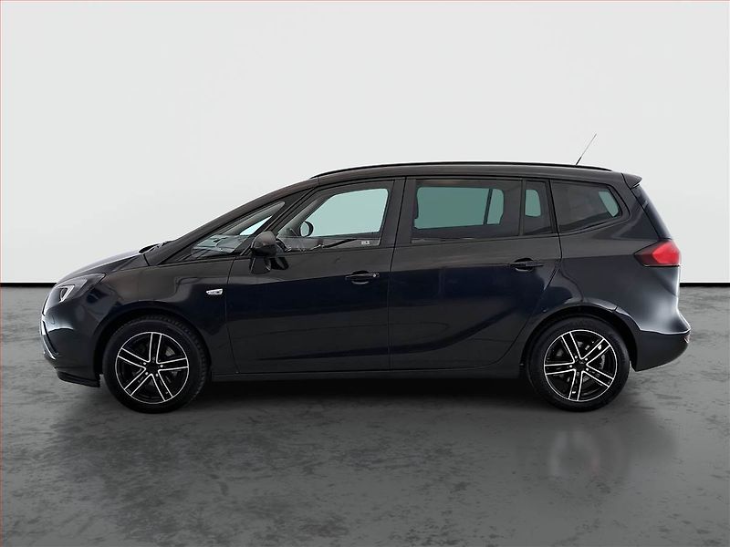 Opel Zafira (2013) 1.4 Turbo, 7 míst, Serv.kniha - fotka 3 z 17