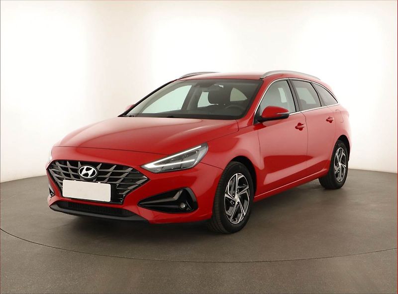 Hyundai i30 (2021) Style 1.0 T-GDI, Serv.kniha - fotka 2 z 13
