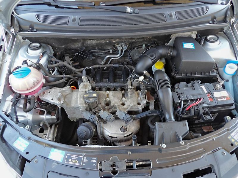 Škoda Fabia 1.2HTP Klima Tažné Serviska - fotka 20 z 36